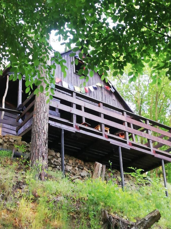Chatrc Pod Babou Křivoklát Buitenkant foto